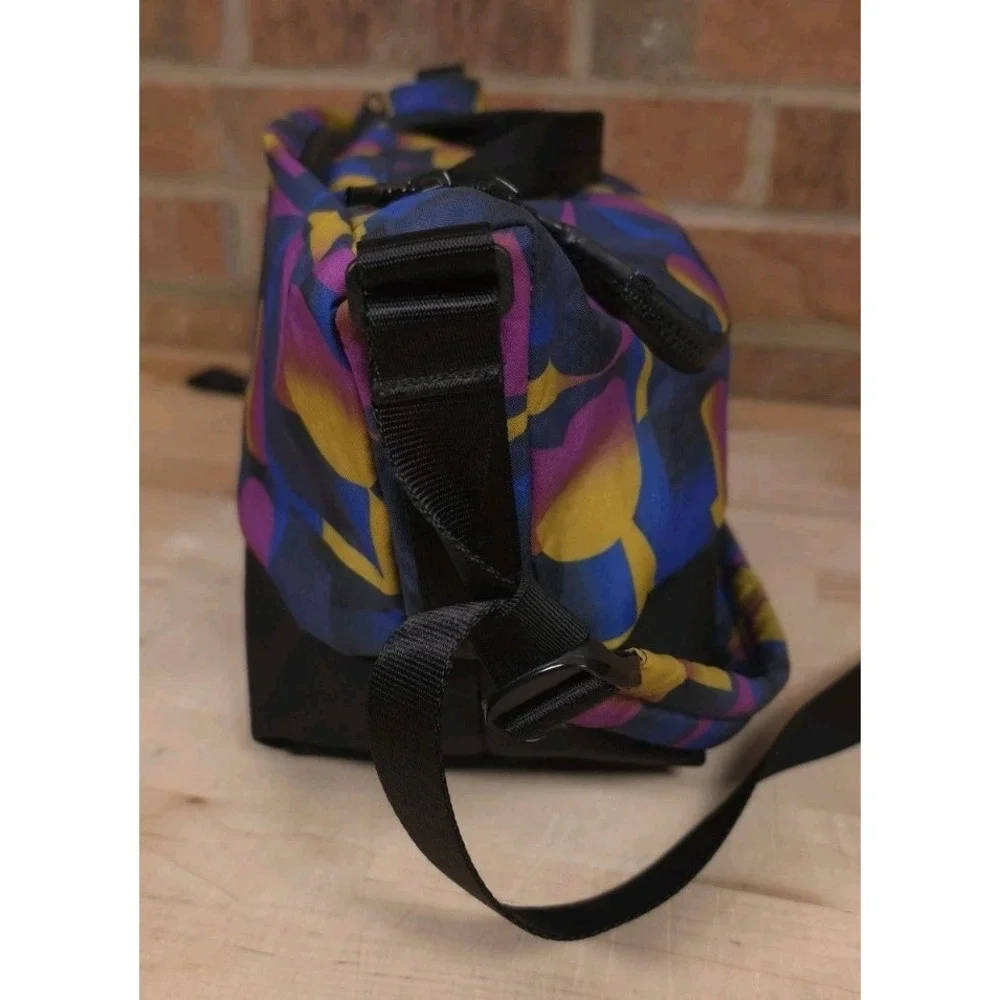 Timbuk2 Mirrorless Camera Bag Messenger Sling Padded Purple Gold Geometric